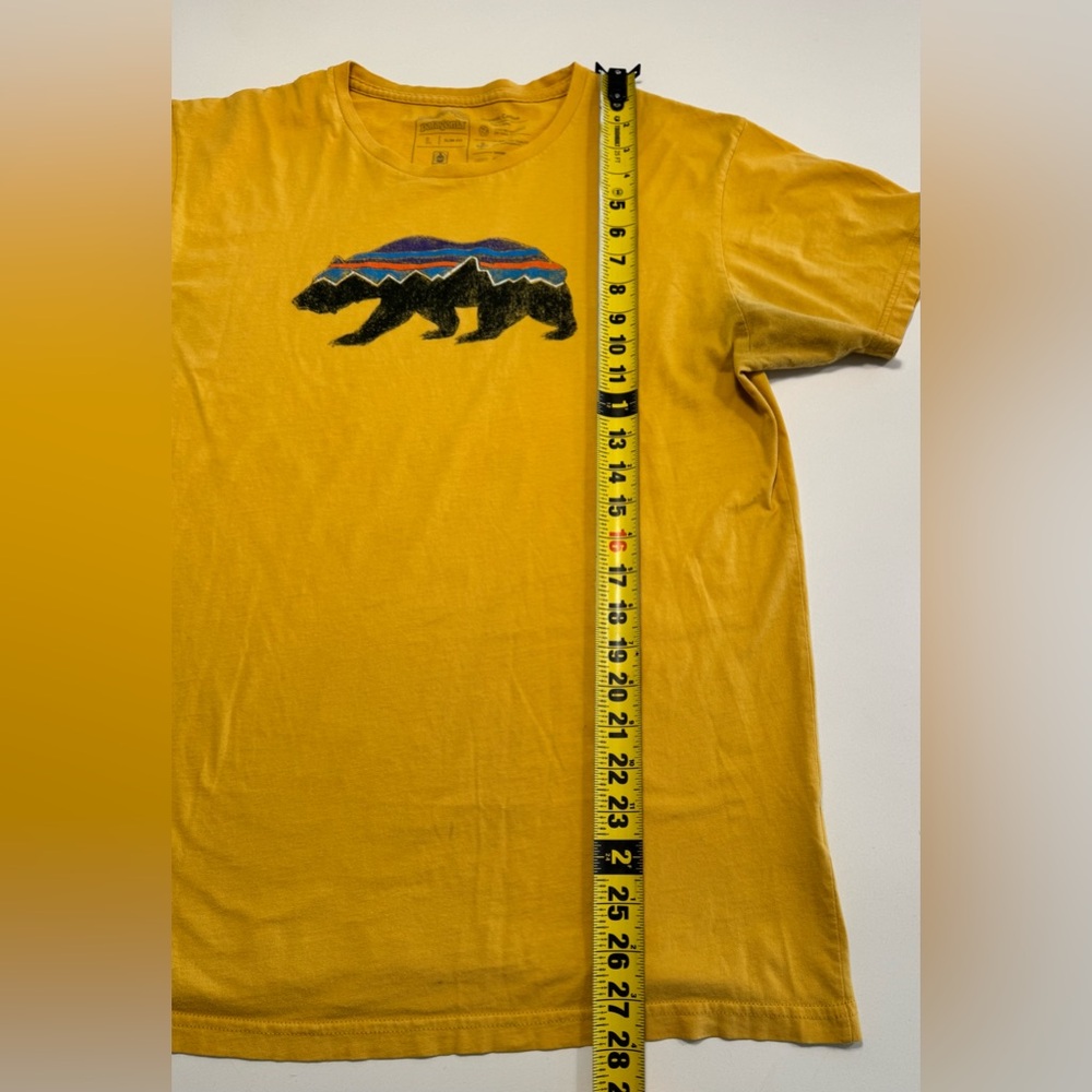 Patagonia Fitz Roy Bear Organic Cotton Slim Fit T-Shirt Yellow Men’s Large - Picture 7 of 7